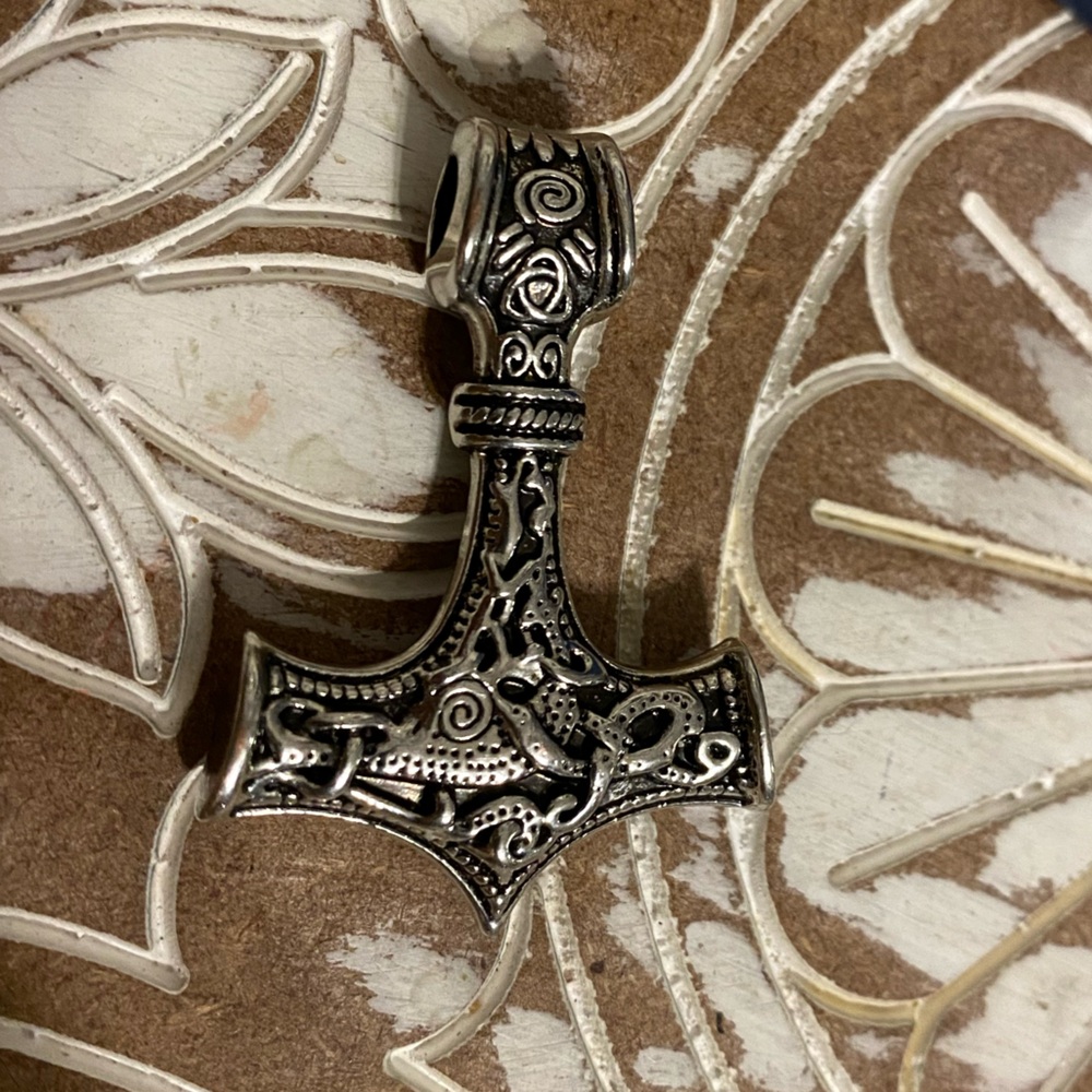 THORS HAMMER STAINLESS STEEL SILVER PENDANT CHARM FOR NECKLACE